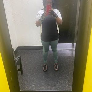 Meet your Posher, Shonnette